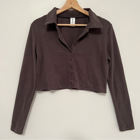 ABOUND Long Sleeve Button up Front Cropped Top Size M - Picture 5 of 14